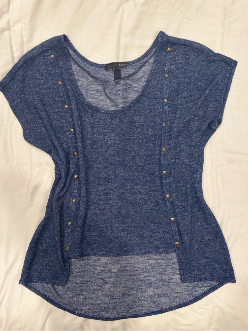 Aqua Blue Short Sleeve Scoop Neck Top with Gold Studs size small